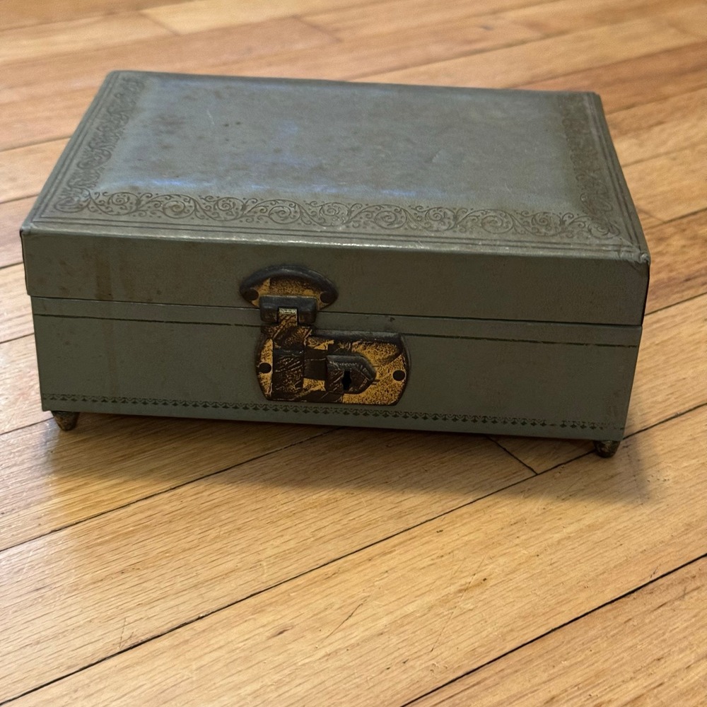 Vintage Thorens Musical Jewelry Trinket Box Stardust‎ Swiss Movement
